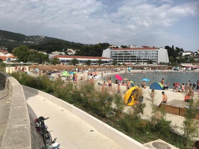 Apartments Jelka Banjol Εξωτερικό φωτογραφία